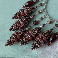 20180729barcelona-necklace4.jpg