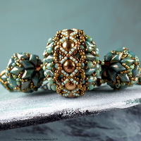 crystal-necklace-4.jpg